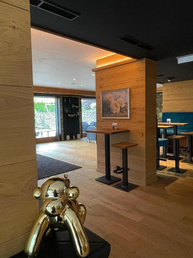 Hotel Koenigsblick By Keyone Fulpmes Luaran gambar